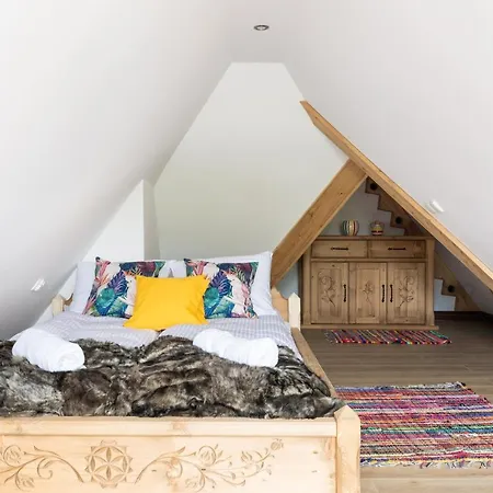 Szálloda Delta Royal *